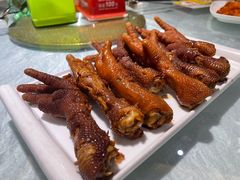 -茸梅路右拐龙虾-农家菜(松江店)