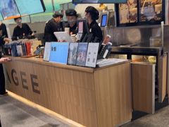 -霸王茶姬(上海静安大悦城店)