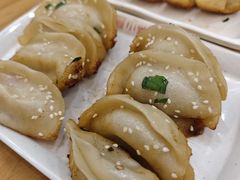 -小姜锅贴(凤凰街店)