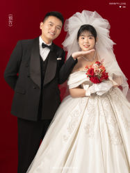 -青禾蒙娜丽莎婚纱摄影(武汉总店)