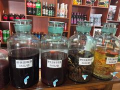 -果松木炭酸菜铜火锅·外婆参鸡汤