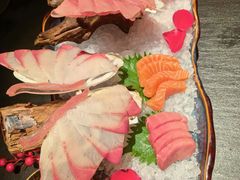 -蟹犇前•帝王蟹雪蟹(陆家嘴店)