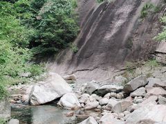 -鄣山大峡谷