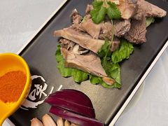 手抓羊肉-海尔巴格新疆餐厅(东来兴店)