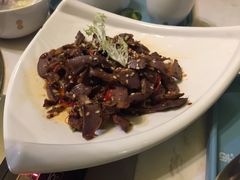 凉拌鸡肾-百年果林椰子鸡(中洲店)