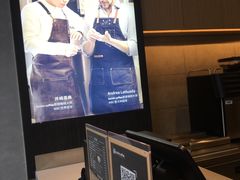 -瑞幸咖啡(番禺万达广场店)