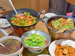 -聚鑫朋酸菜肥肠(九龙仓店)