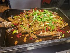 -俏巴妹烤鱼香锅(奥体店)