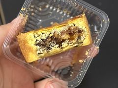 大枣核桃月饼-鲍师傅糕点(虹口龙之梦店)