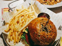 -秀玉coffee&kitchen(黄石大上海店)