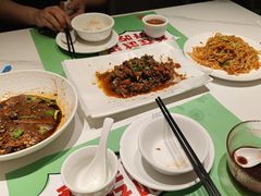 -鑫小城故事·藕汤·家常菜(台北一路总店)