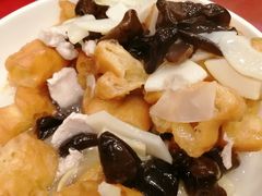 -侬佳蒸菜馆(听潮店)