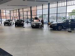 -宁波宝信宝马4S店(江北日湖店)