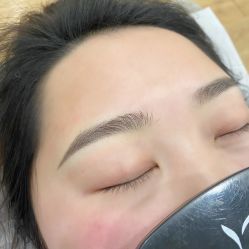 -轻妆Feel·半永久纹眉眼线