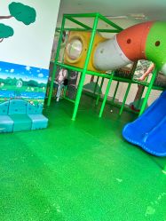 -汤姆小鸟(无锡宝龙广场店)