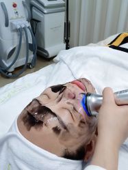 -凡碧诗毛孔清洁收细