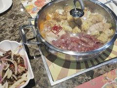-御上皇三汁焖锅(薛城万达广场店)