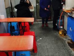 -酒宝荡烧烤(长航局江大路住宅小区店)