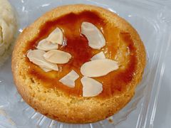 芋泥蛋黄酥-鲍师傅糕点(文昌阁店)