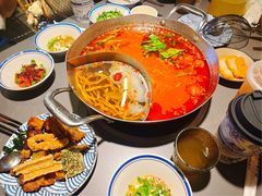 -楠小云·云南鲜菌·鲜牛自助火锅(九眼桥店)