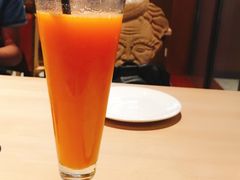鲜榨胡萝卜橙汁-LENBACH兰巴赫西餐啤酒坊(大连东港店)