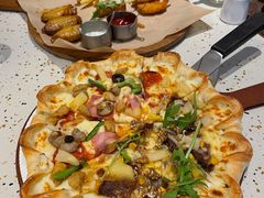 -必胜客(WOW中心城店)