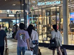 -砂之船奥莱(南京江宁店)