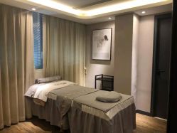-PE SALON