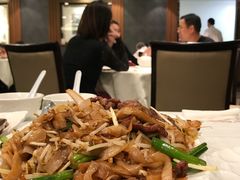 -半岛海鲜酒家