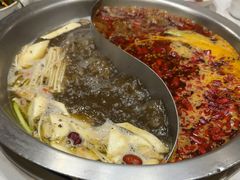 -沸炉重庆老火锅(军事博物馆店)