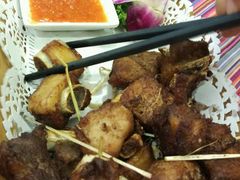 -香巴拉云南餐厅(华莱坞店)