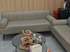 -视野联行眼镜·蔡司·尼康·豪雅·依视路(青浦宝龙店)
