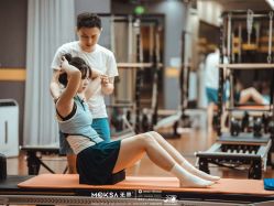 -无界瑜伽普拉提