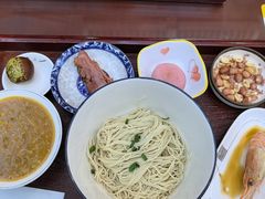 -百年老字号·观振兴蟹黄面·三虾面·苏式面(观前街富仁坊巷店)