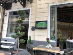 -Casa Nova