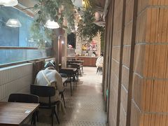 -LUNEURS月乐诗·烘焙甜品(华山路店)