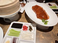 酥香嫩烤鸭-四季民福烤鸭店(西单华威约饭街店)