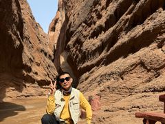 -天山神秘大峡谷