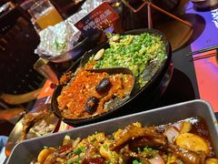 -何师烧烤Pro ·江湖川菜·小龙虾·精酿(太古里旗舰店)