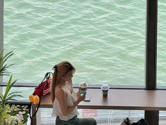 -抱抱地球咖啡馆(国家海洋博物馆店)