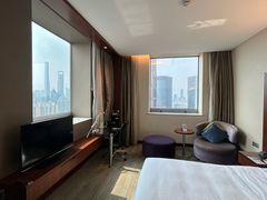 -上海浦东假日酒店
