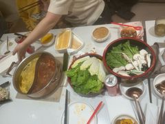 -小茉庐和牛自助火锅(龙湖万达店)