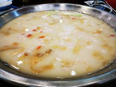 -老来福·非遗酸汤兔(凯旋路店)