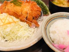 -矢场猪(名古屋站名铁店)