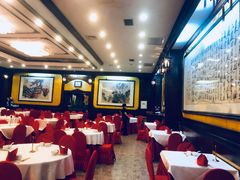 大堂-九花山烤鸭店