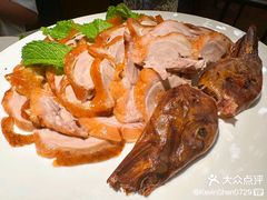 -雀蓝川菜(奥体广场店)