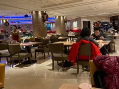 大堂-咖啡苑自助餐厅·中国大饭店