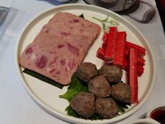 -红鼎豆捞·非遗鲍皇汤火锅(宝丰路店)