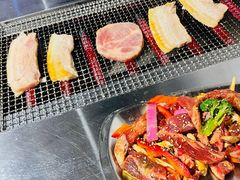 -马路牙子地桌烤肉(工体店)