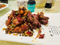 -黄家饺子东北特色菜馆(湖滨商业街店)